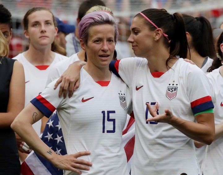 Americké futbalistky vedú boj proti androcentrickým mužom